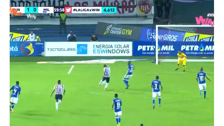 Millos no aguantó más: Daniel Moreno le clavó un golazo a Faríñez en el Metro