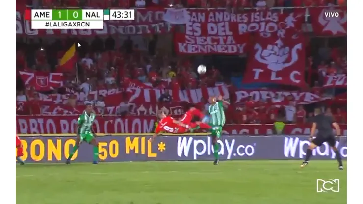 El golazo de Michael Rangel, de chilena, ante Atlético Nacional.