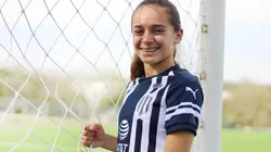 Golazo olímpico de Rayados Femenil para vencer a Cruz Azul