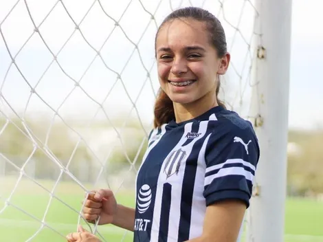 Golazo olímpico de Rayados Femenil para vencer a Cruz Azul