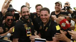 La felicidad de Carlos Alfaro Moreno.