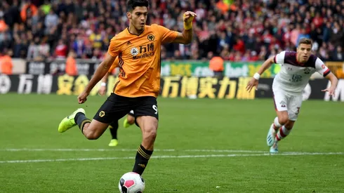 ¡La tercera es la vencida! El gol de Raúl Jiménez