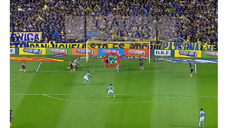 Era el segundo: Andrada evitó dos veces que Racing agrandará la diferencia