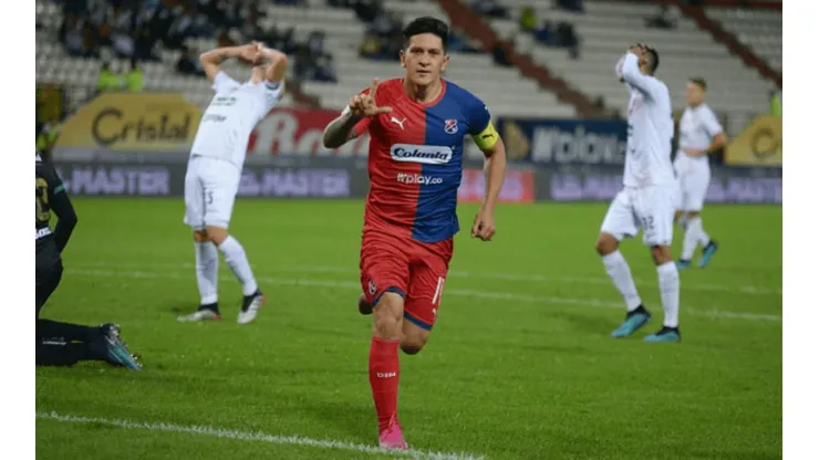 Cano buscará quitarle el puesto a Lewandowski como máximo goleador del año