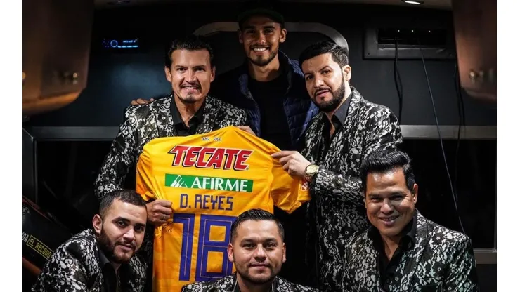Diego Reyes visitó a El Recodo en su recital en Monterrey.