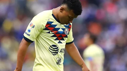 Aficionados del América se burlan de una publicación sobre Roger Martínez