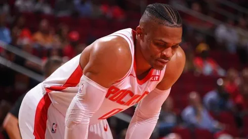 Ni debutó: Russell Westbrook ya metió a los Houston Rockets en problemas