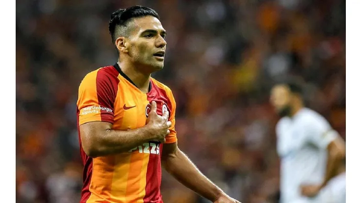 Una locura: desde España llaman a Falcao para que deje Galatasaray