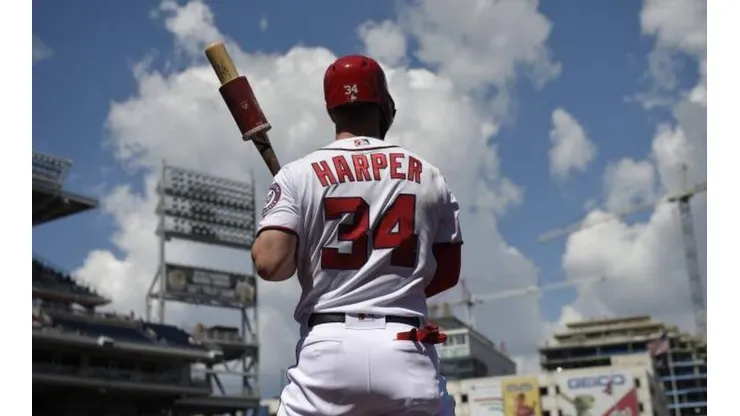 La cuenta de los Nacionales le tiró una punta terrible a Bryce Harper antes de clasificar a la Serie Mundial
