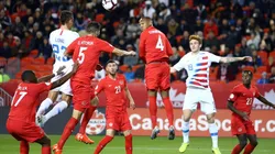 Canadá dio el golpe y venció 2-0 a Estados Unidos