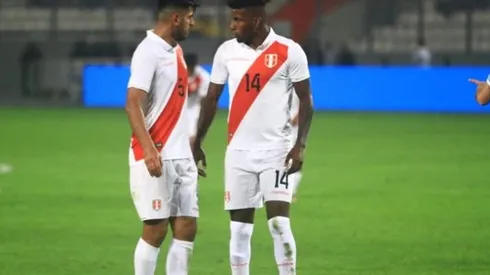 Zambrano venía saliendo antes de terminar el partido.