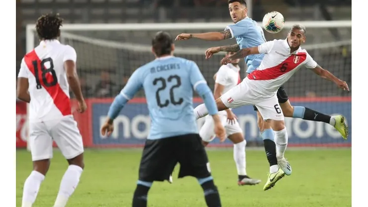 Perú y Uruguay se enfrentaron por tercera vez en el año.