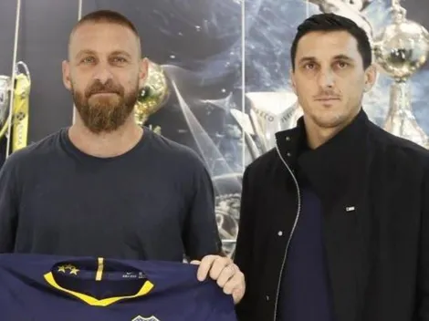 De la mano de De Rossi: Burdisso podría dejar Boca en diciembre