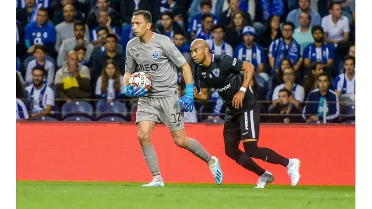 Marchesín ganó el premio al mejor arquero del mes en la liga de Portugal