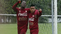 Cueva y Advíncula son dos habituales titulares en el equipo de Gareca.
