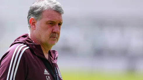 Martino aconsejó a los jóvenes de la Selección acerca del salto a Europa