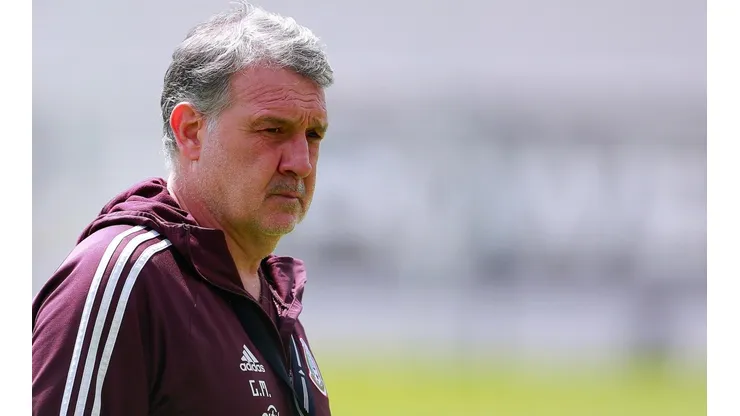 Martino aconsejó a los jóvenes de la Selección acerca del salto a Europa