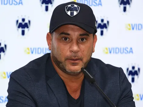 Mohamed ya diagrama el posible once titular de Monterrey