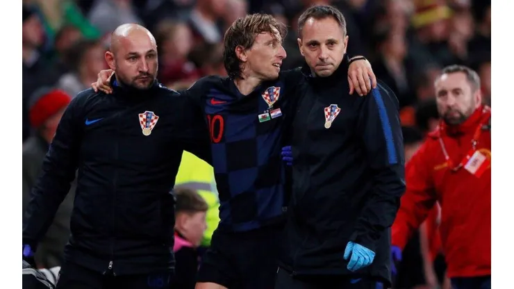 Modric salió lesionado y encendió las alarmas en el Real Madrid