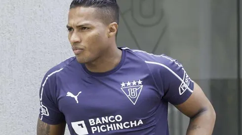 Antonio Valencia en Liga de Quito.