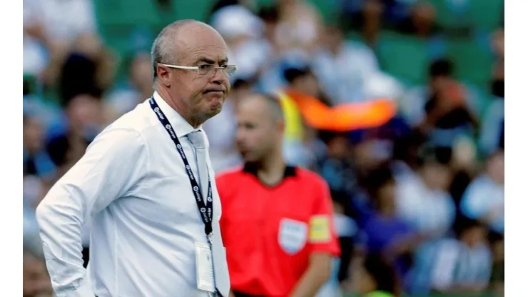 Jorge Célico durante la dura derrota de Ecuador.