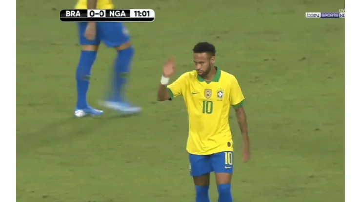 Alarma en Brasil y PSG: Neymar no duró nada en la cancha