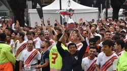 Ya pensando en Boca: River la rompió toda con el cartel de llegada que metió en su maratón