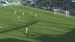 Foyth arrancó dormido el segundo tiempo y por poco le regala un gol a Ecuador