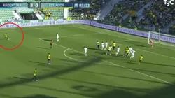 Lo dejó sin respuesta a Marchesín: el golazo de Ángel Mena a Argentina