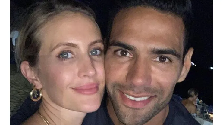 Nos morimos de amor: junto a su mujer, Falcao presentó en las redes a su nueva mascota