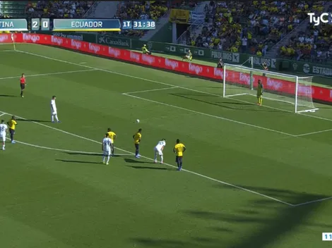 Paredes puso el tercero de Argentina de penal, tras pelearse con Lautaro