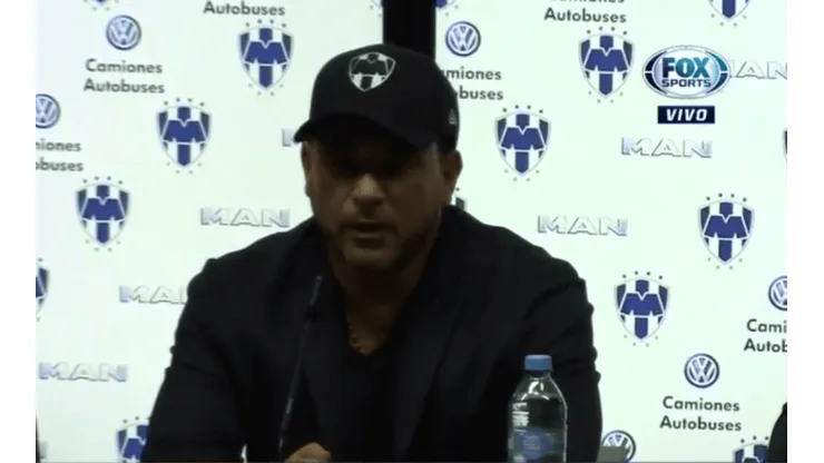 La primera promesa de Antonio Mohamed como nuevo entrenador de Rayados