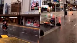 Video viral: andaba en bicicleta hasta que un poste diabólico se cruzó en su camino