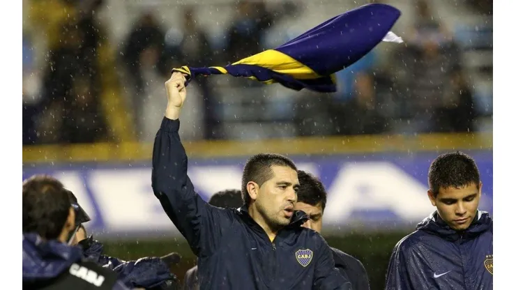 Lo dijo una exestrella del Villarreal: "Riquelme rechazó todo por volver a Boca"