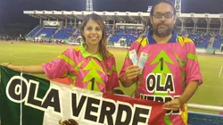 Gesto para aplaudir: Héctor Herrera invitó a los aficionados ignorados