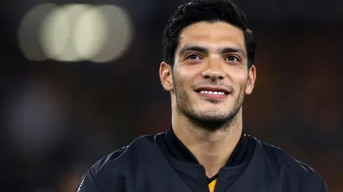 Los une Raúl Jiménez: Wolverhampton saludó al América en su 103 aniversario