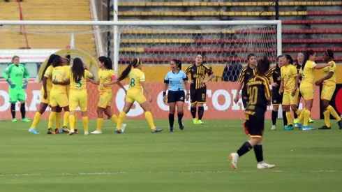 Atlético Huila 2-1 Peñarol