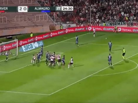 Quintero volvió a jugar tras 208 días y casi hace un golazo increíble de tiro libre