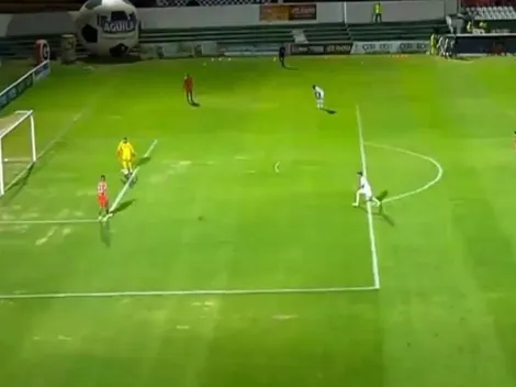 Por qué el segundo gol de Nacional, el del blooper de Patriotas, debió ser invalidado
