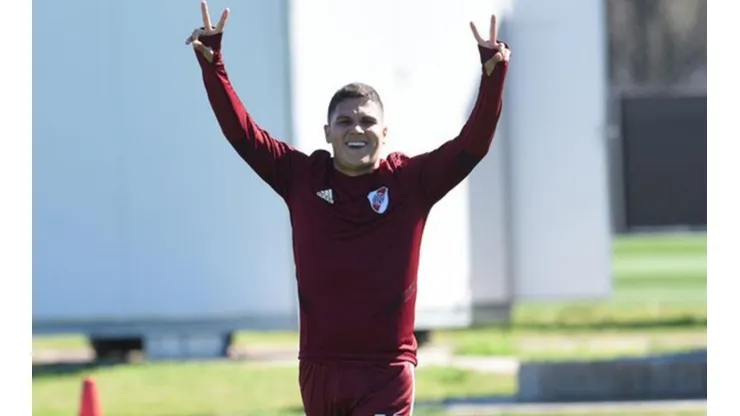 Juan Fernando Quintero y su felicidad por la vuelta.
