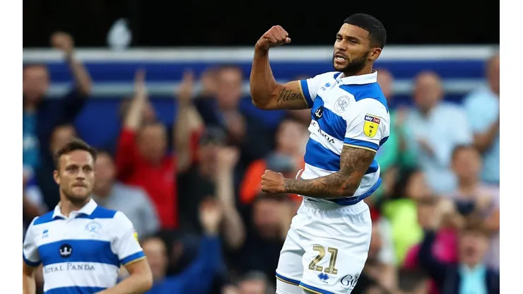 Juega en Queens Park Rangers y es una amenaza para el equipo de Martino.