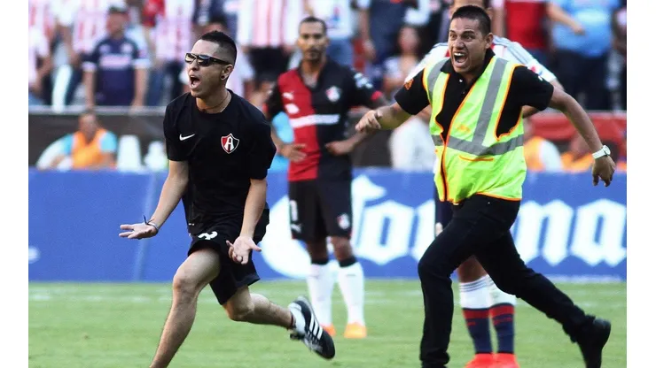 TBT: Chivas goleó a Atlas y los aficionados de los Zorros explotaron