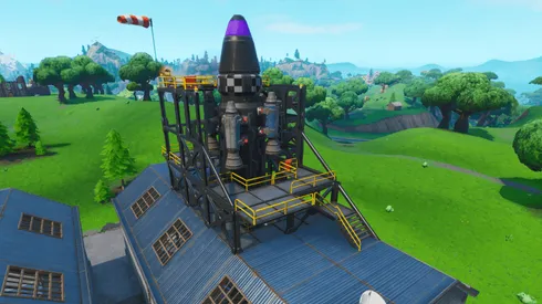 Sirenas se pueden escuchar en Polvorín Polvoriento ¡El lanzamiento del cohete está cada vez más cerca!