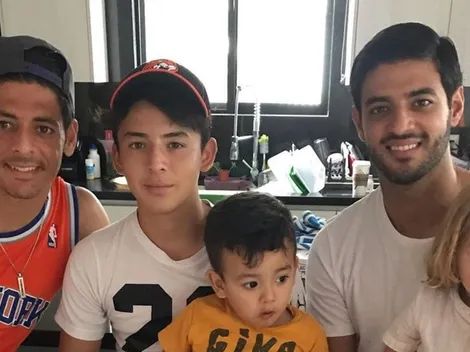 Alejandro Vela desea que su hijo juegue como Carlos