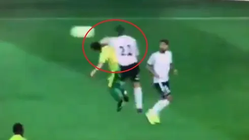 Está loco: un ex Chivas fracturó a un rival de un codazo