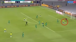 Arriba Brasil: Firmino ni miró a Neymar que entraba solo y la pinchó con magia