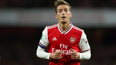 En Inglaterra aseguran que "Özil teme haber jugado su último partido con el Arsenal"