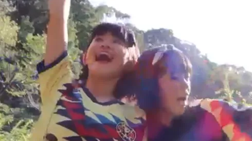 En Japón cantan el himno del América