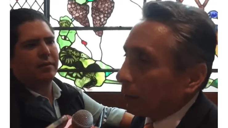 "Vela está loco, no siente pasión por el futbol": Negrete