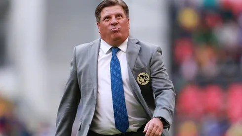 Árbitros de la Liga MX no están de acuerdo con la suspensión de Herrera